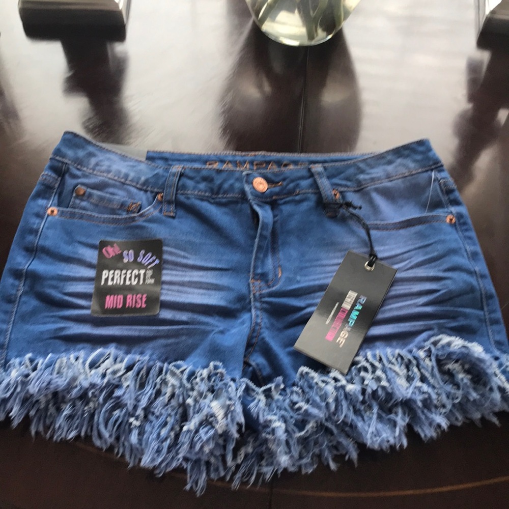 Rampage mid rise tussle Jean shorts